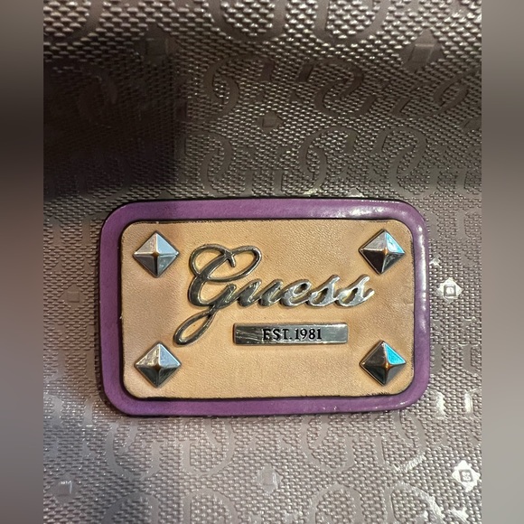 Guess tote - Picture 6 of 8